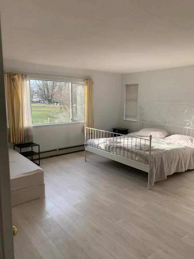 Homestay King Edward House Apartment Vancouver